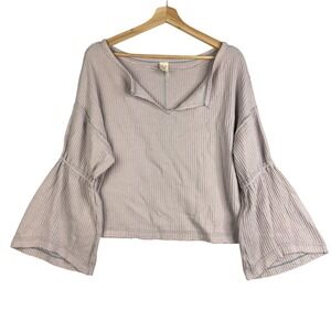 We The Free Women's Ivory‎ Pink Size XS Bell sleeve Waffle Knit V-neck Top Shirt